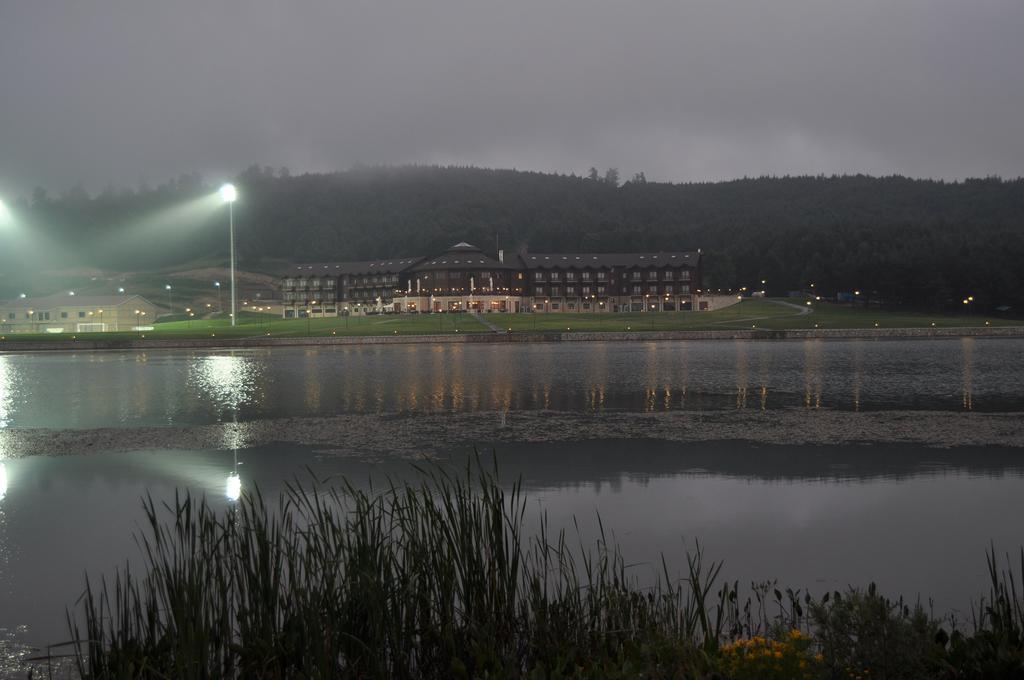 Fenerbahce Serkan Acar Resort&Sports Topuk Yaylasi Dereceören Exterior foto